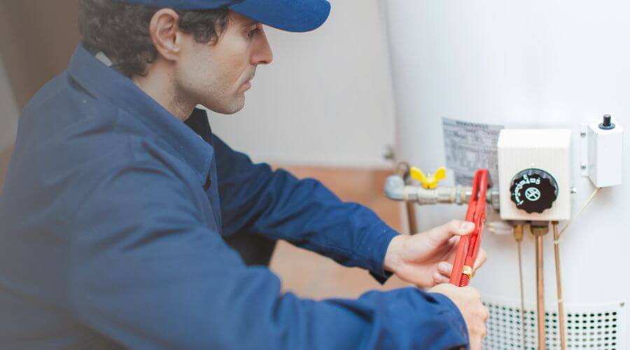 Professional industrial roofing company in Hull, TX